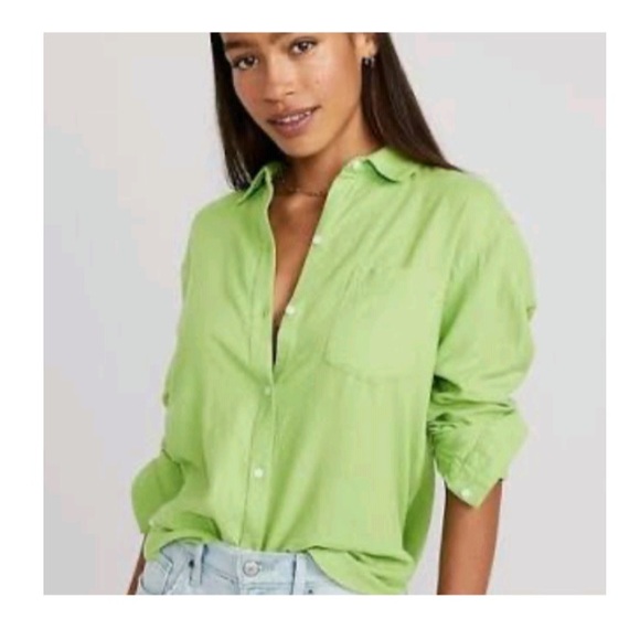 3/$19 Old Navy Linen-Blend Boyfriend Shirt - Picture 3 of 12